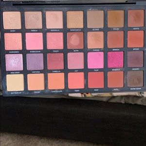 Sephora pro pigment palette New Nudes